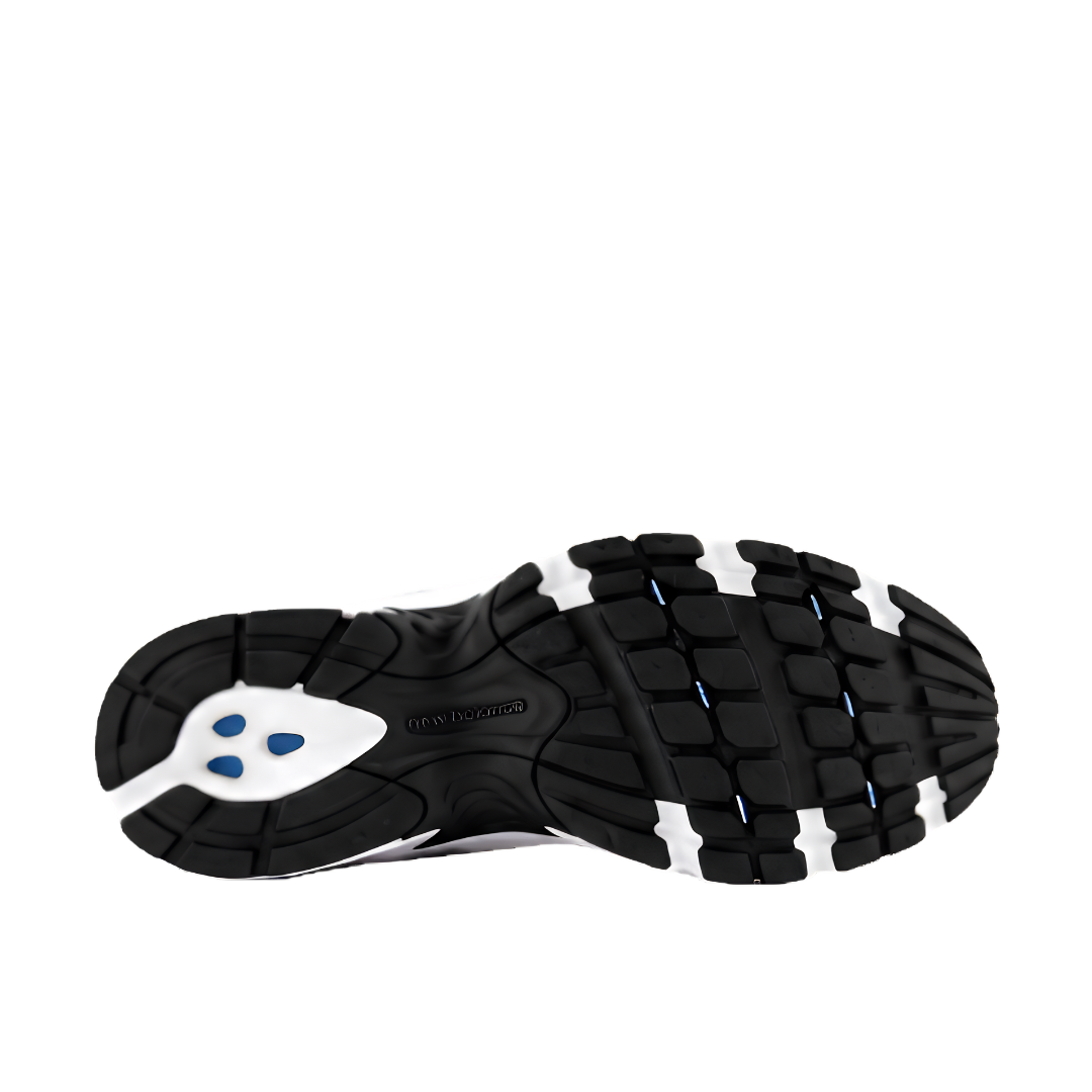NB 530 White Black
