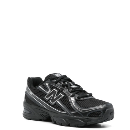 NB 740 - Black